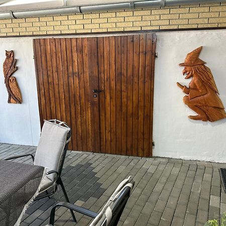Christels Ferienwohnung 2 In Thale Mit Ueberdachter Terrasse, Kueche Mit Tv & Geschirrspueler Extérieur photo