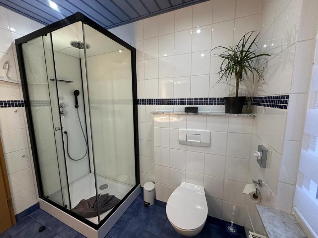 Christels Ferienwohnung 2 In Thale Mit Ueberdachter Terrasse, Kueche Mit Tv & Geschirrspueler Extérieur photo