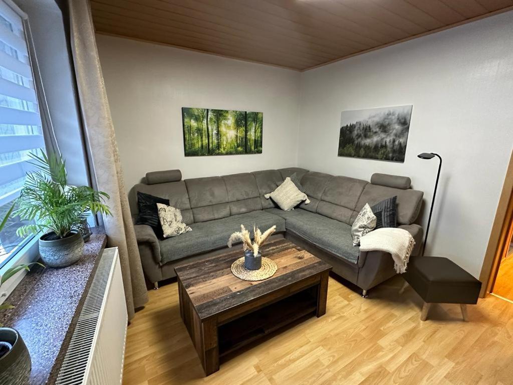 Christels Ferienwohnung 2 In Thale Mit Ueberdachter Terrasse, Kueche Mit Tv & Geschirrspueler Extérieur photo